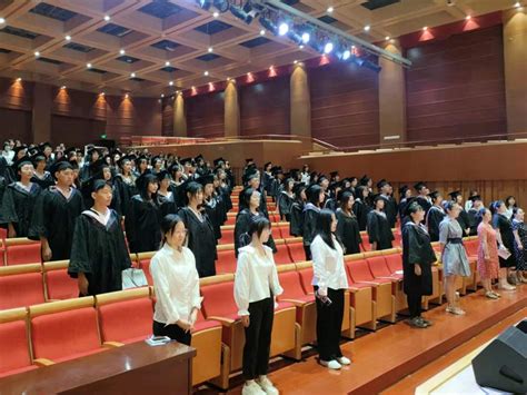 外国语学院举办2020年毕业生学位授予仪式