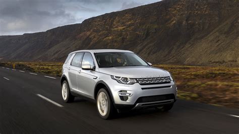 Promoção reduz preços dos Land Rover Discovery Sport e Range Rover Evoque