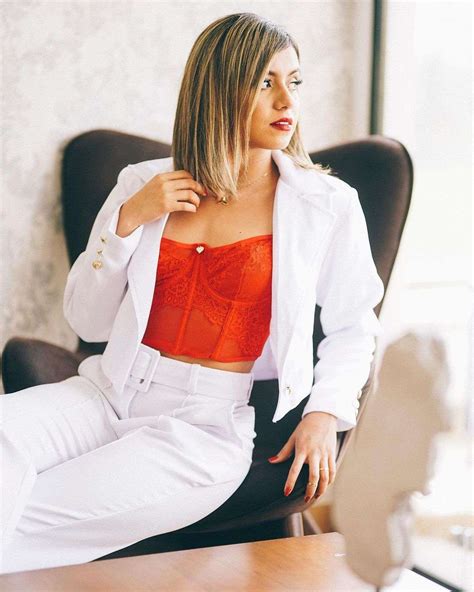 Eva Martinez Biography, Wiki, Age, Interesting Facts, Career, Net Worth, Family, Social Media ...