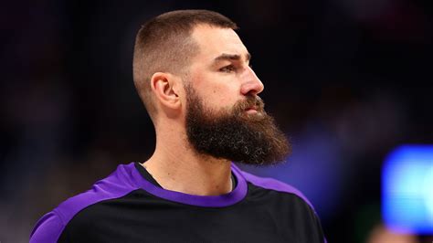 Reports: Kings trade Jonas Valančiūnas to Nuggets for Dario Šarić | NBA.com