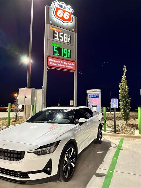 Big Apple Travel Center Joplin | Joplin, MO | EV Station