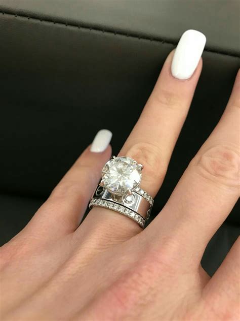 engagement rings cartier