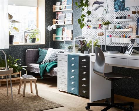 22 small home office ideas – ways to work in a tiny space | Real Homes