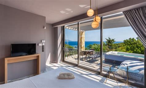 ILVY SUITES (Greece/Syvota) - Hotel Reviews, Photos, Rate Comparison ...