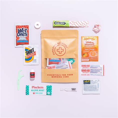 Do Showers Help Hangovers? Exploring the Benefits | RECOVERY KITS