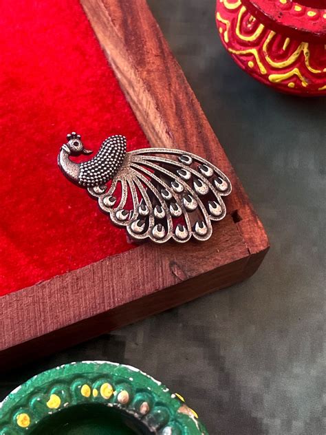 Oxidized Peacock shape Ring – Prettiq