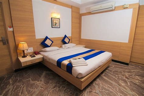 Maple Tree Hotels Rooms: Pictures & Reviews - Tripadvisor