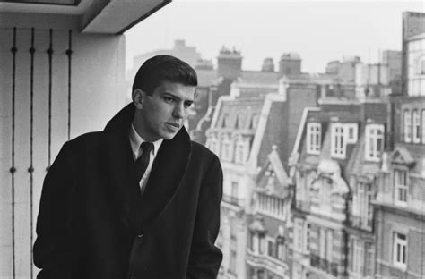 Frank Sinatra Jr Net Worth - Wiki, Age, Weight and Height, Relationships, Family, and More - Luxlux