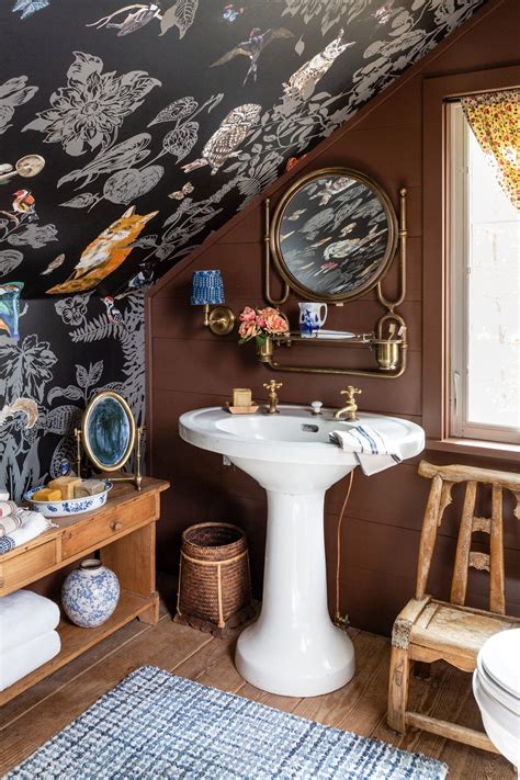 Half Bathroom Decorating Ideas For Small Bathrooms