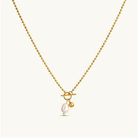 Classic Pearl Drop Toggle Necklace – PALMONAS
