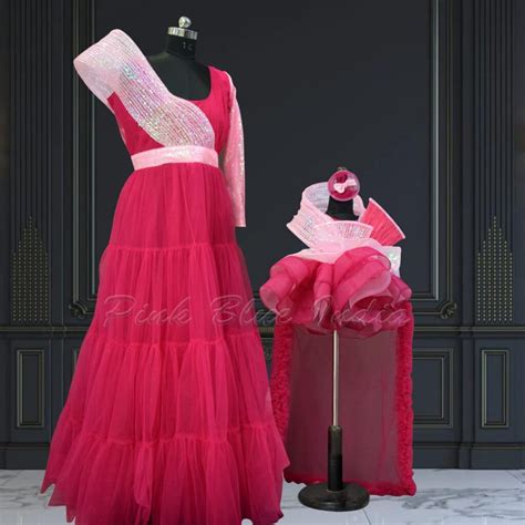 Family Matching Outfits For Wedding