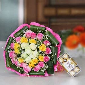 Order Perky Combo Of Mix Flowers Bouquet & Cake online | Get same day ...