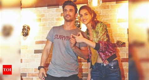 Kriti Sanon gives ex-lover Sushant Singh Rajput’s movie screening a ...