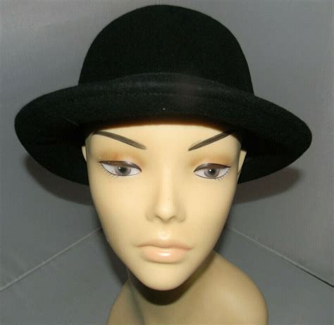 Black Round Hats For Women