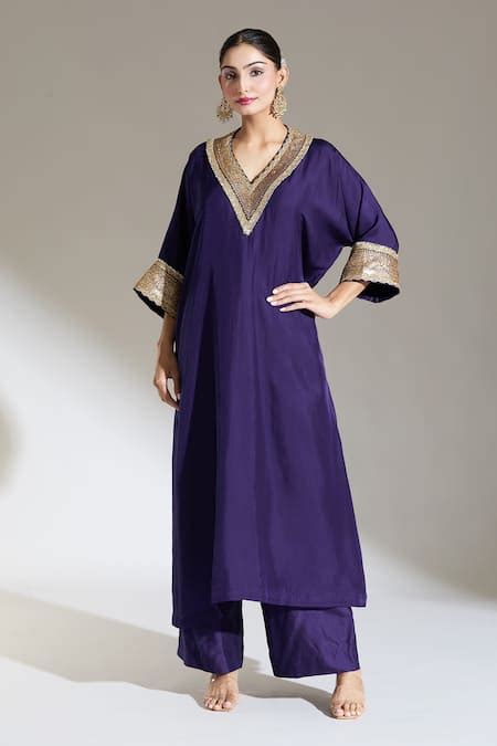 Buy Purple Embroidery, Lace V-neck Kiran Border Kaftan Kurta For Women ...