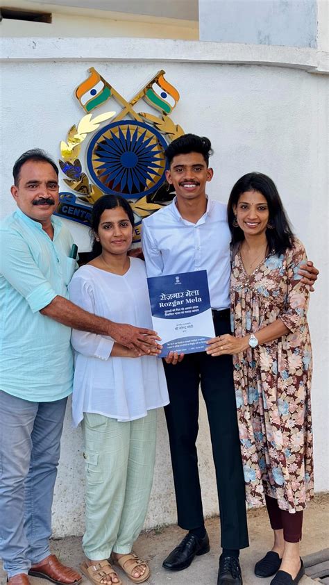 Λʀﾌᴜ | 🇮🇳This is the proudest moment of my life. Joining the BSF is my ...