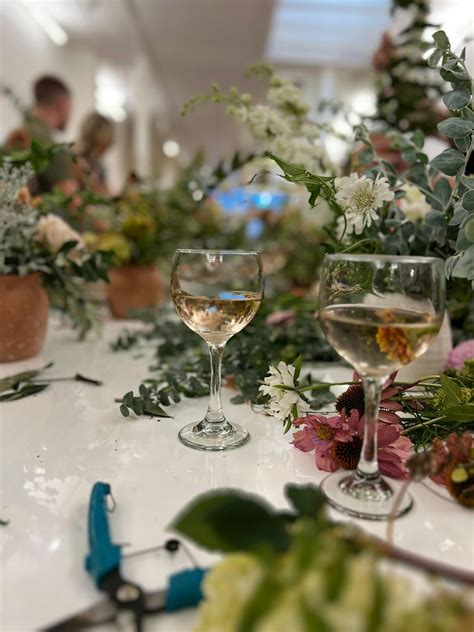 Floral Bouquet Workshop, Ikoda Collective, Chico, 11 May 2024 | AllEvents