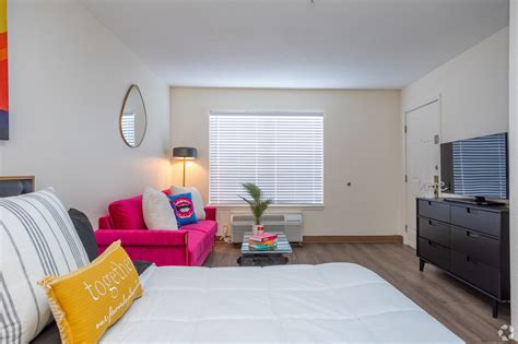 Vivo Living North Woods - 3531 Wake Forest Rd Raleigh, NC 27609 ...