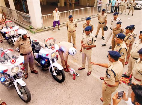 Traffic police high-tech patrolling bikes deployed Raj Bhawan area ...