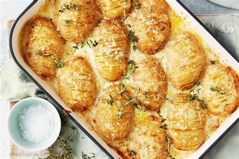 Garlic Hasselback Potatoes