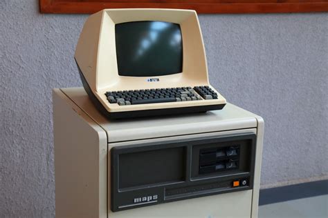 First Unix Computer 的图像结果