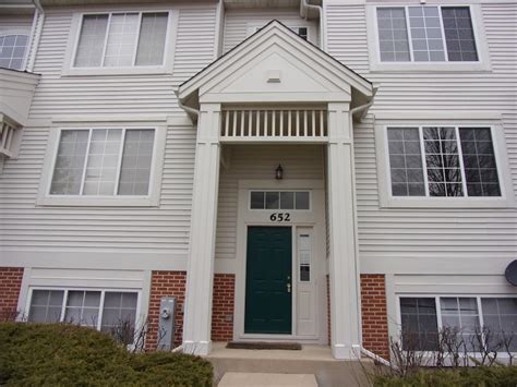652 S Rosehall Ln, Round Lake, IL 60073 | Homes.com