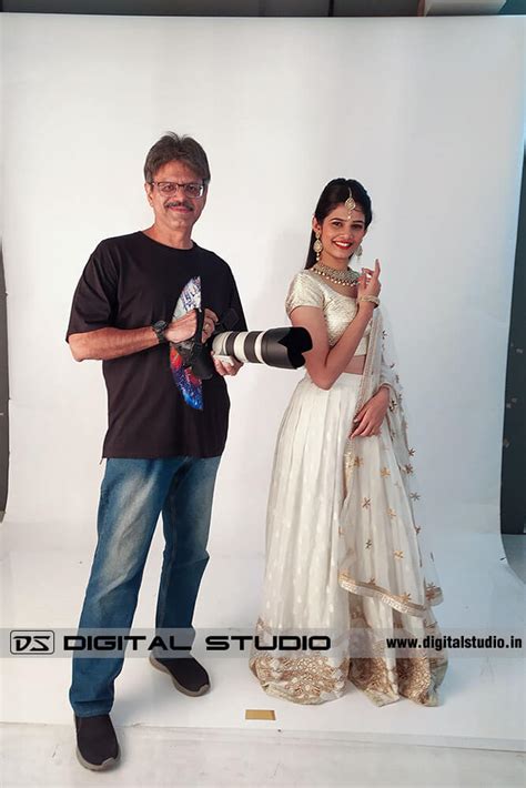Jewelry Photography & Video on Models – Digital Studio Mumbai