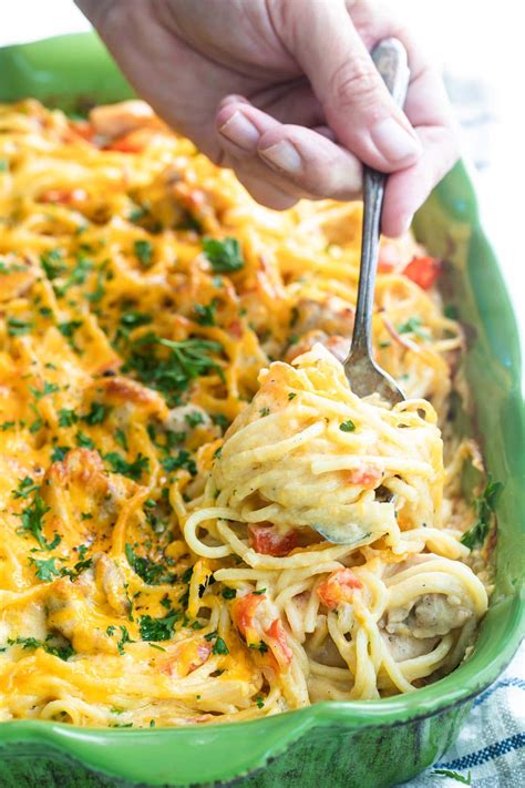 Chicken Spaghetti Recipe - Culinary Hill