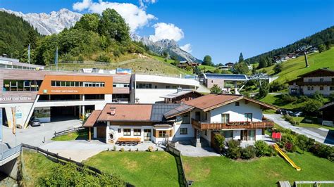 PORTIS APPARTEMENTS (Dienten am Hochkönig) - Apartment Reviews, Photos ...