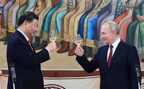 Putin applauds 'dear friend' Xi on his 70th birthday | Inquirer News