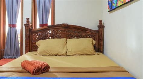 KUBU ALVIAN (Bali/Seminyak) - Guesthouse Reviews, Photos, Rate ...