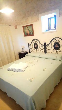 LA GAZZA LADRA (Alberobello, Puglia, Italy) - Farmhouse Reviews, Photos ...