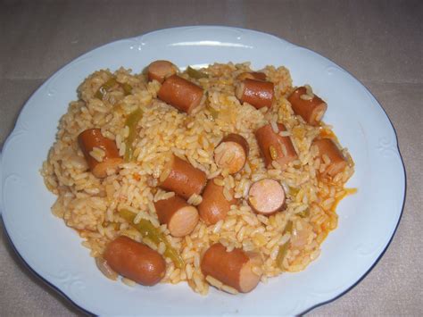 hagegie homade: Hot dogs with rice