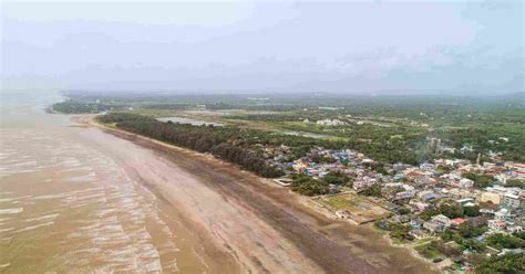 Forgotten Places of Palghar: Dahanu Beach... A quick getaway to ...