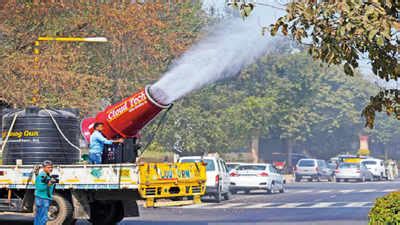 Delhi's Central Park gets anti-smog machine | Delhi News - Times of India
