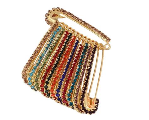 VAMA Multicolour Saree Pin for girl Saree Safety Pins new design daily ...