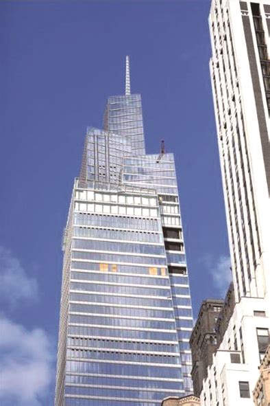前世界第一高楼，纽约克莱斯勒大厦楼价暴跌80% - 知乎