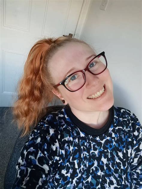 Satine Spark | Scrolller