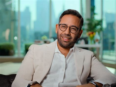 Star of UK’s version of Selling Sunset hits out at estate agents in ...