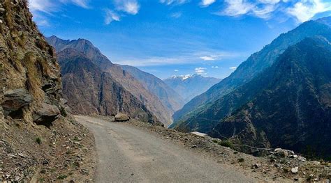 THE HIDDEN CREST (Jaintra) - B&B Reviews, Photos, Rate Comparison ...