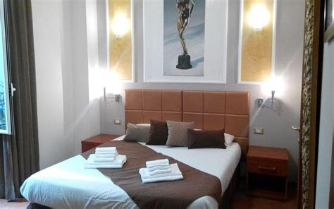 COLOSSEO RELAIS (Rome) - Guesthouse Reviews, Photos, Rate Comparison ...