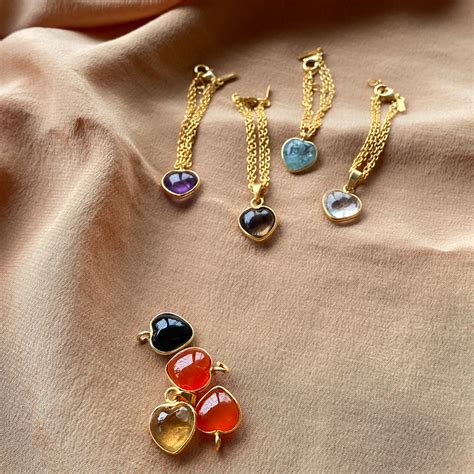 Eterno India - Modern Indian Heirloom