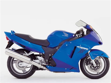 motorcycles sport: 2006 HONDA CBR 1100 XX Super Blackbird | pictures | specs
