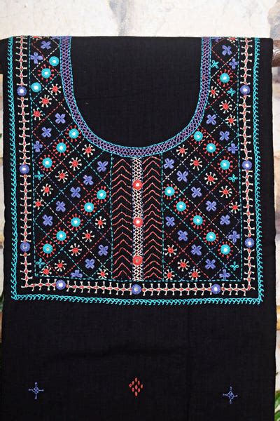 Authentic Lambani Hand Embroidered Kurti - SSEthnics - SSEthnics