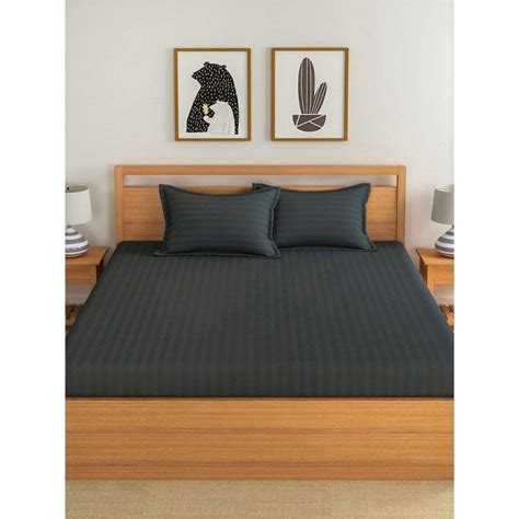Buy Urban Space Cotton King Fitted Bedsheet with 2 Pillow Covers ...