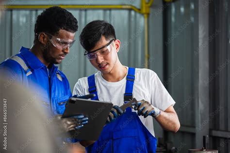 Rezultat imagine pentru Using Adobe Dimensions