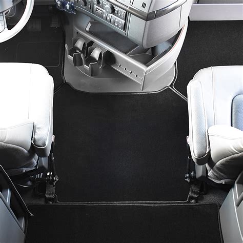 Volvo Truck Floor Mat – Black Carpet - V-Truck