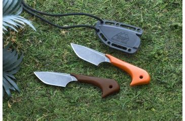 Outdoor Edge Cutlery LE Duck Carry Knife | Free Shipping over $49!