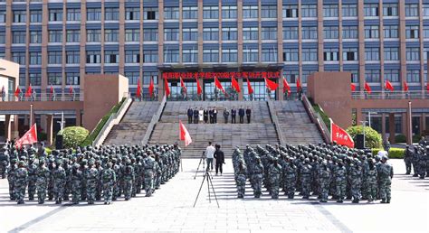 咸阳职院举行2020级学生军训开营仪式-咸阳职业技术学院