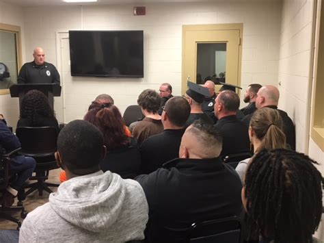 Three Buncombe County inmates earn GED credentials | Mountain Xpress